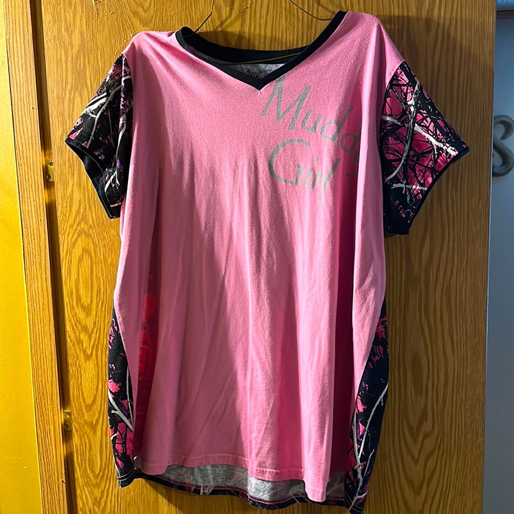 Muddy Girl tshirt